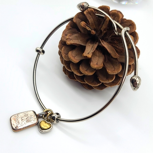 Brighton "Art & Soul Collection,"I LOVE U MOM" Scripted Son's Bangle Bracelet - Picture 3 of 10